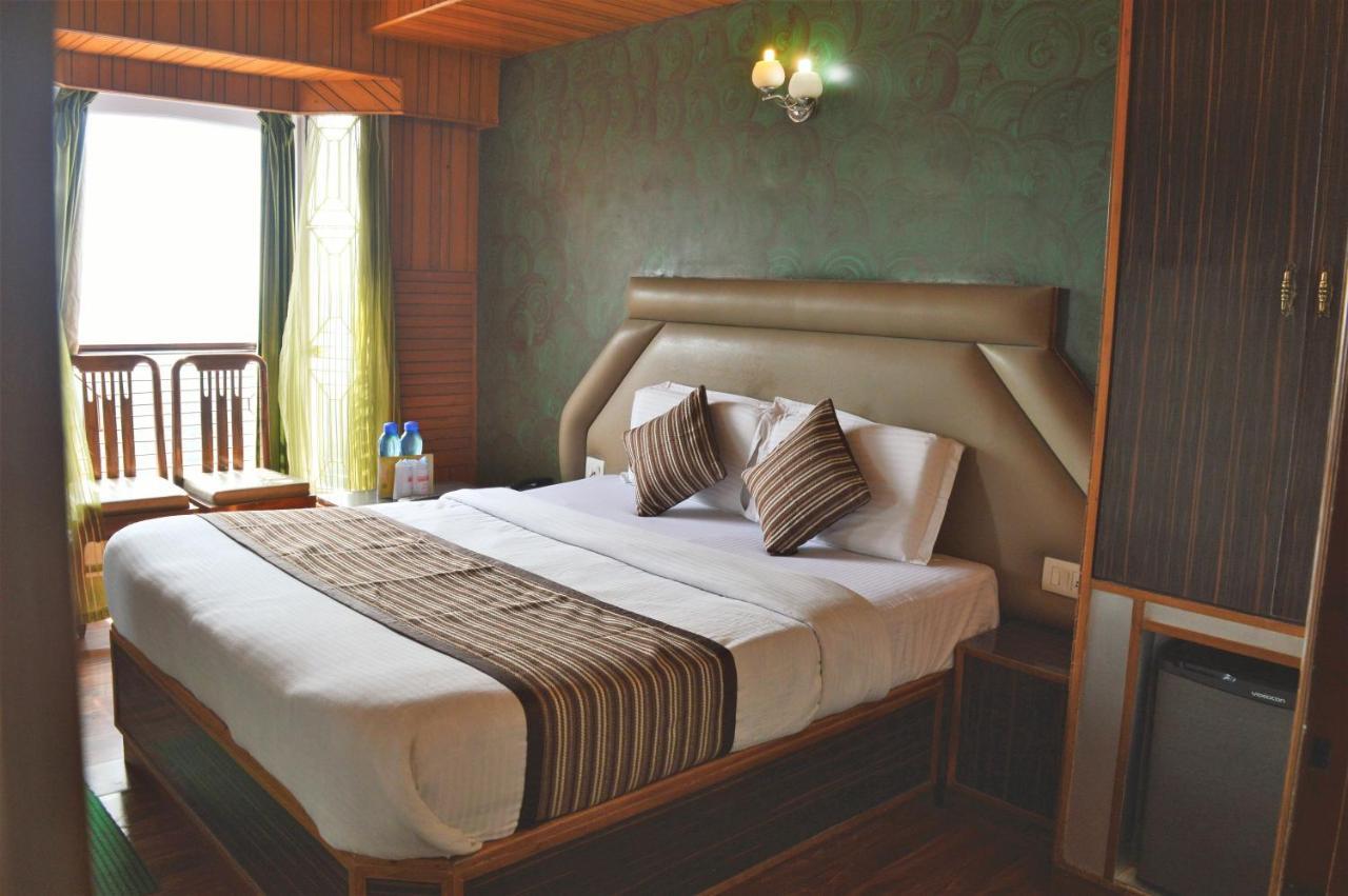 Hotel Sidharath Shimla Exteriör bild