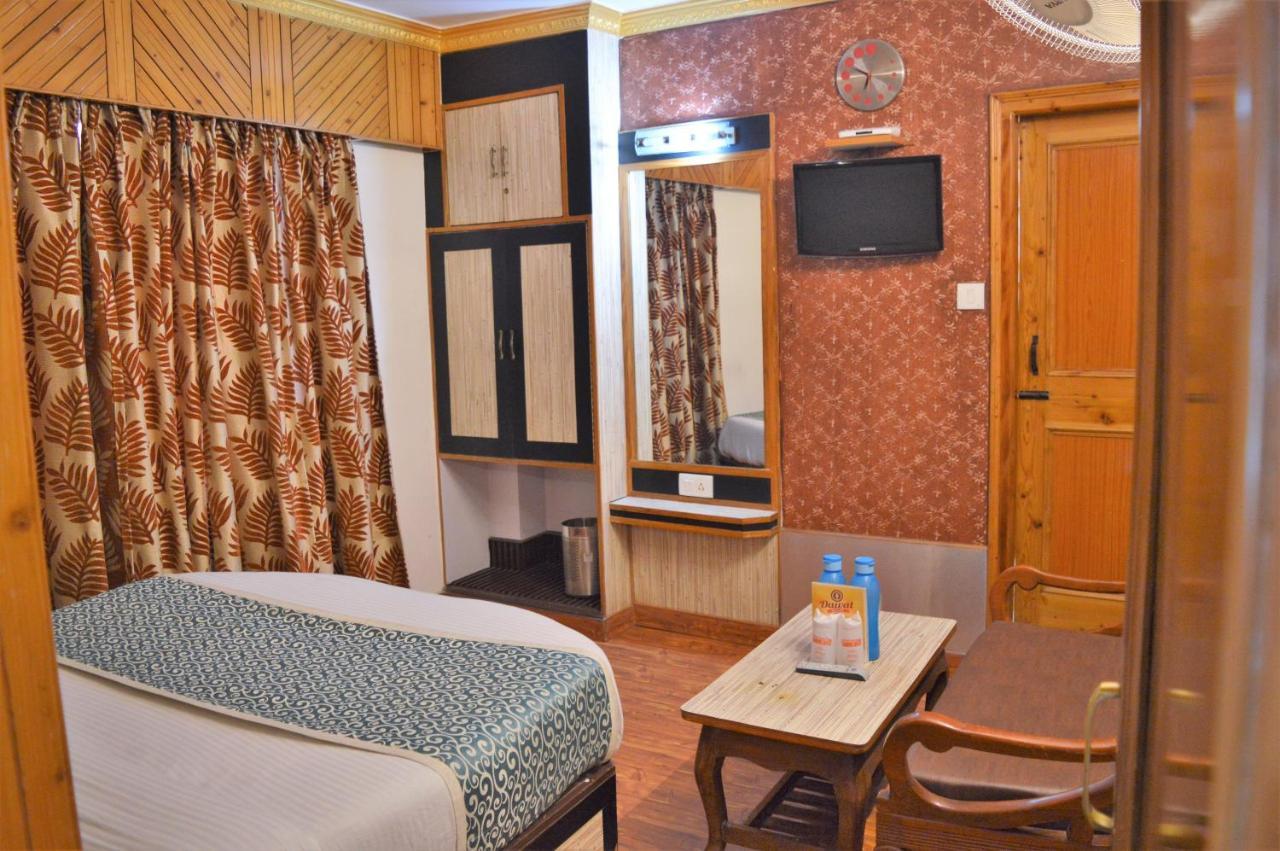Hotel Sidharath Shimla Exteriör bild
