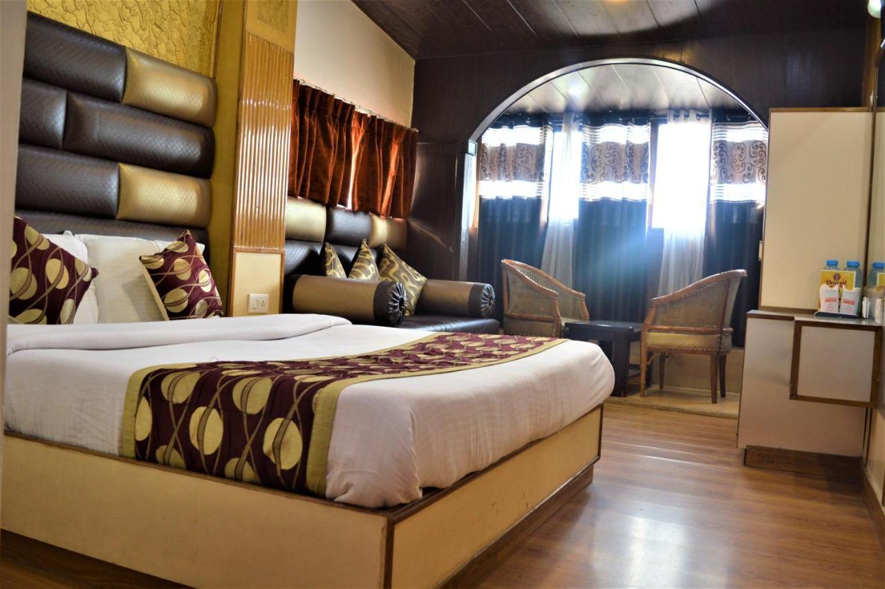 Hotel Sidharath Shimla Exteriör bild