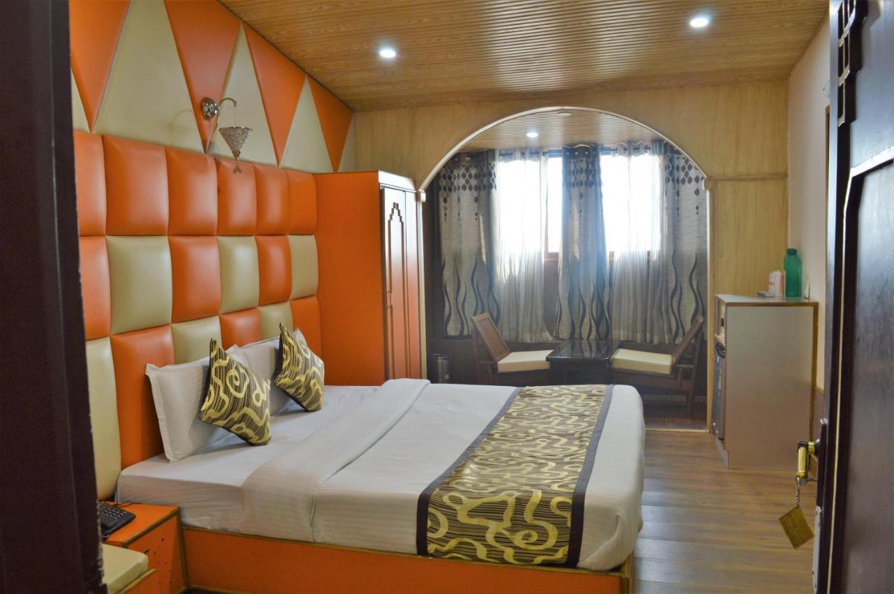Hotel Sidharath Shimla Exteriör bild