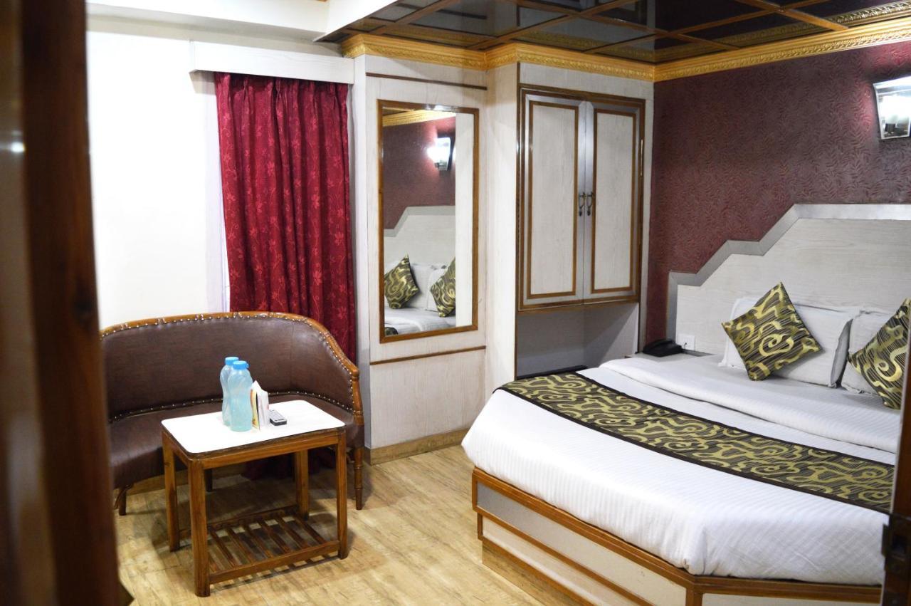 Hotel Sidharath Shimla Exteriör bild